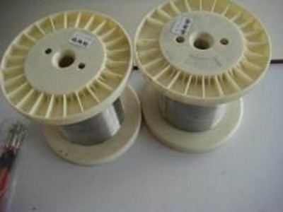 304P䓾P