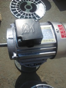 供應(yīng)ys系列三相異步電動(dòng)機(jī)7124-370w鋁殼小功率電機(jī)輕