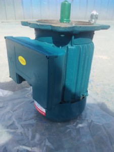 供應(yīng)單相異步電動機(jī)yl8034-4 0.75kw現(xiàn)貨銷售
