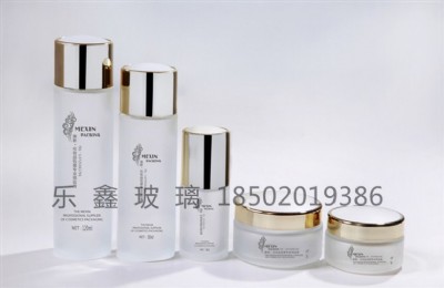 裝化妝品的小瓶子,白色的化妝品瓶子,化妝品試用裝小瓶子