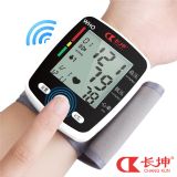 長坤手腕式電子血壓計測量精準(zhǔn)家用必備老人血壓測量儀